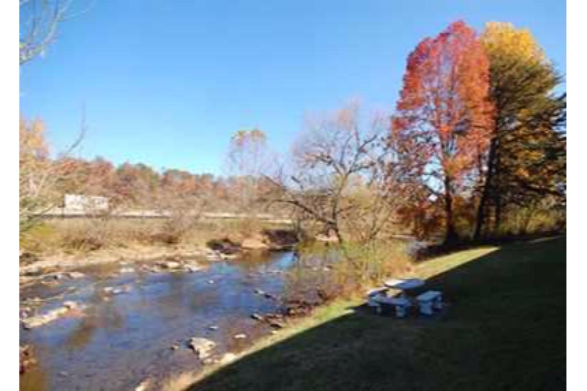 Econo Lodge Pigeon Forge Bagian luar foto
