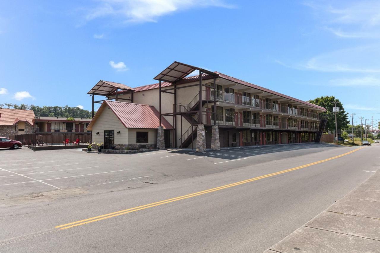 Econo Lodge Pigeon Forge Bagian luar foto